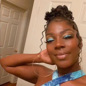 Meet your Posher, Kita